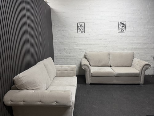Chesterfield style cream - chesterfield, sofa