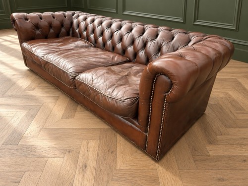 Vintage brown chesterfield - brown,