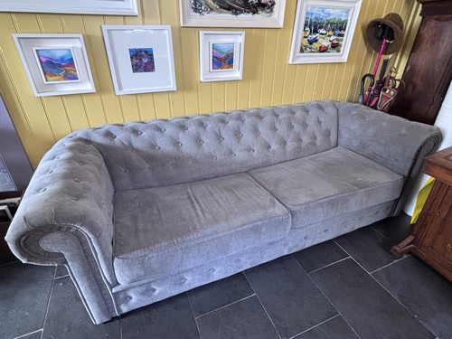 Chesterfield three seater sofa - chesterfield,