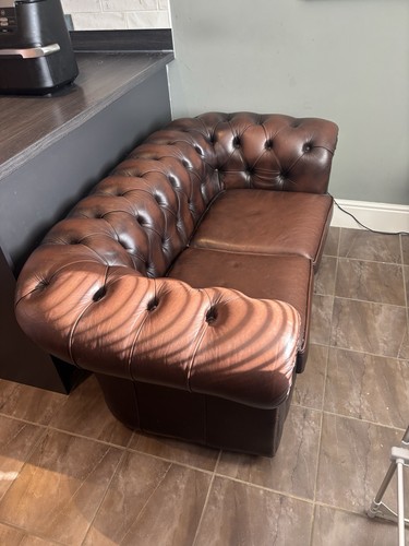 Chesterfield leather sofa - chesterfield,